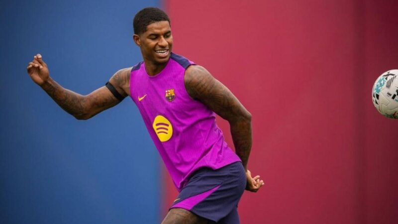 Barcelona In Early ‘Talks’ With Man United Over Rashford Deal