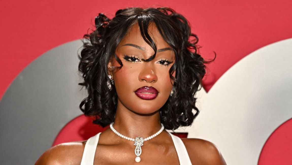 Tems Surprises Fans with New EP ‘Love Is a Kingdom’