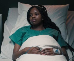 She Opens Her Eyes to “Boyfriend,” But Wrist-band Scan and CCTV Prove He Lied