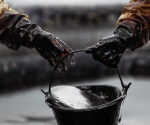 Army Arrests 14 Oil Thieves, Dismantles Illegal Refineries In Niger Delta