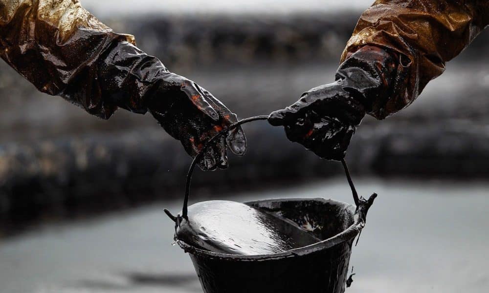 Army Arrests 14 Oil Thieves, Dismantles Illegal Refineries In Niger Delta