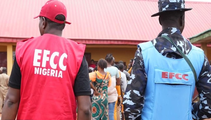 EFCC Arrests Vote Buyers As Anambra REC Dismisses Allegations Of Electoral Malpractice – Arise News