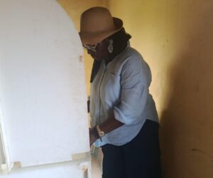 #AnambraDecides2025: Moghalu, Ekwunife Vote, Allege Vote Buying