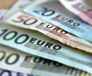 Nigeria’s Eurobond sale draws record $13bn orders as investors pile in