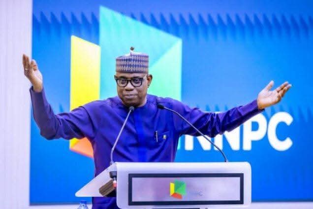 Trouble for ex-NNPCL GMDs as Senate rejects explanations on unaccounted N210trillion