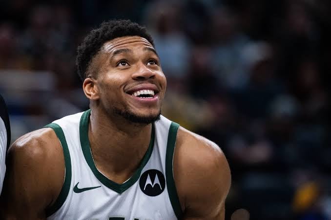 Giannis Antetokounmpo Is Back, And Dominant Again