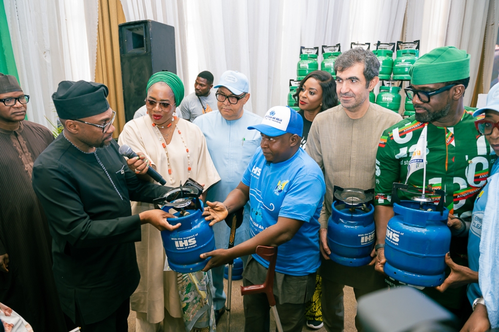 IHS Nigeria, FCT-HSES Begin Smart Cooking Gas Distribution in Abuja | Tech | Business