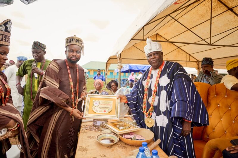 Dr Freeman Osonuga Installed As The Asiwaju Baaloro Of Wasimi Land At Coronation Anniversary