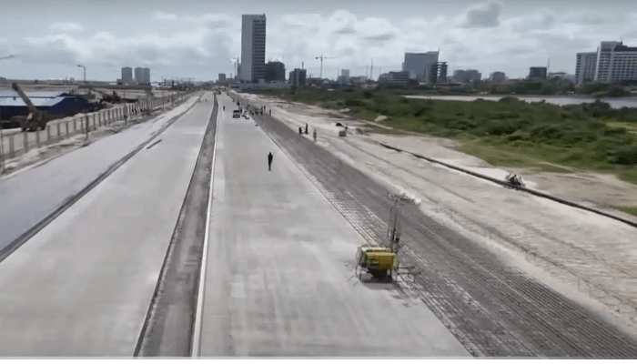 Losing ground by reclaiming land: The true cost of the coastal expansion of Lagos