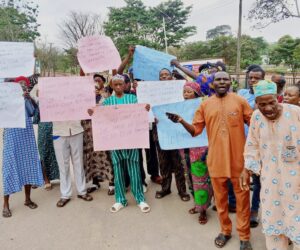Community Protests Invasion By Land Grabbers In Ondo