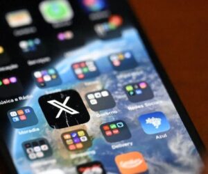 Malaysia To Ban Social Media Use For Persons Under 16 From Next Year – Arise News