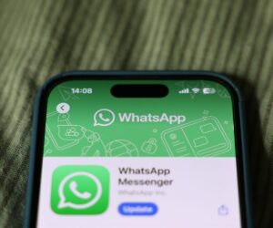 Meta Introduces Ads To WhatsApp As Messaging App Expands Revenue Strategy – Arise News