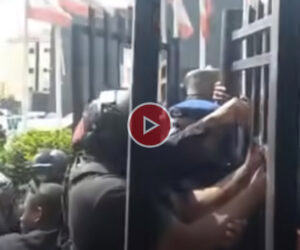 Wike, Governors Makinde And Bala Mohammed Clash At PDP Secretariat In Abuja – Arise News