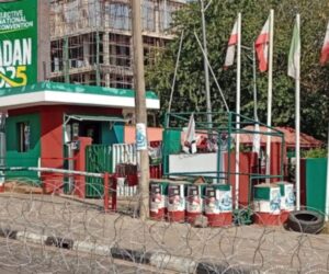 Party Members In Shock As Police Seal PDP Secretariat, Block Turaki-Led NWC Meeting