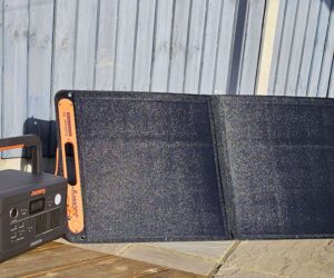 Jackery Explorer 500 v2 Portable Power Station + SolarSaga 100W Portable Solar Panels Review