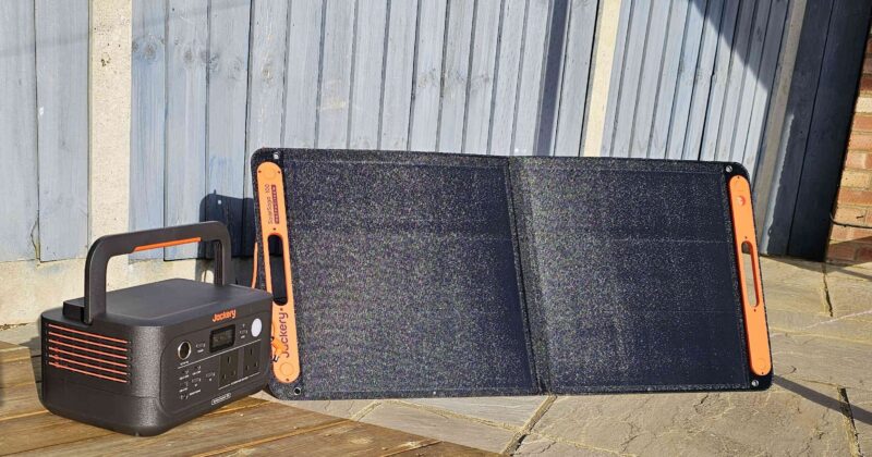 Jackery Explorer 500 v2 Portable Power Station + SolarSaga 100W Portable Solar Panels Review