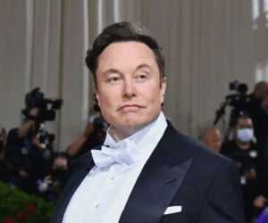 Tesla Shareholders to Decide on $878bn Pay Package for Elon Musk