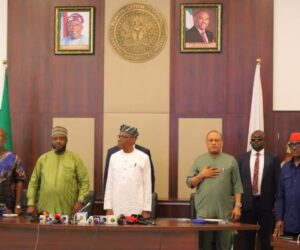 Wike Loyalists Gather At FCTA Secretariat To Inaugurate Factional PDP Board Of Trustees