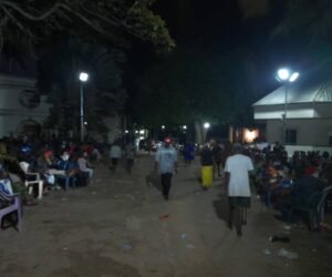 Residents besiege APC candidate’s home hours before poll