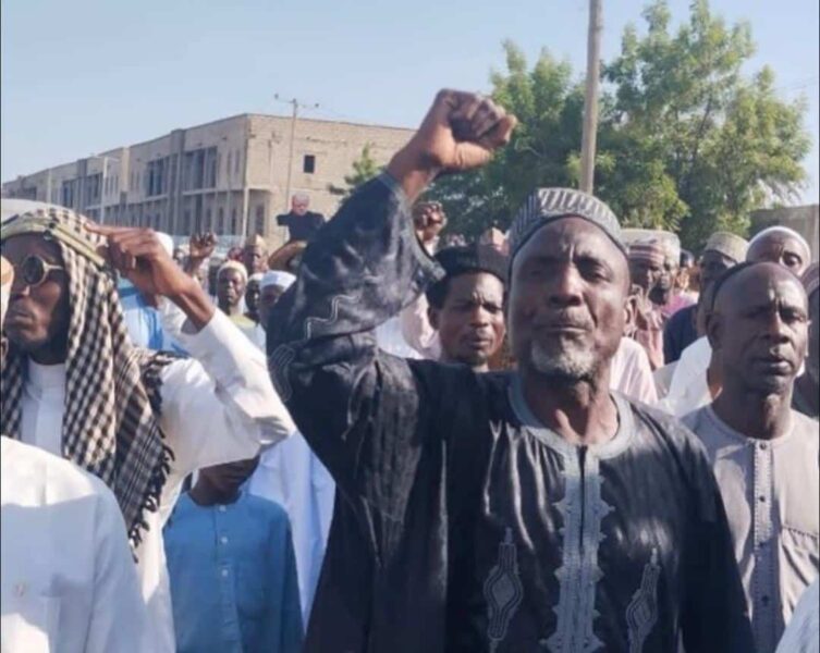 Shi’ite members protest in Kano against Trump’s invasion threat, reject claims of Christian genocide