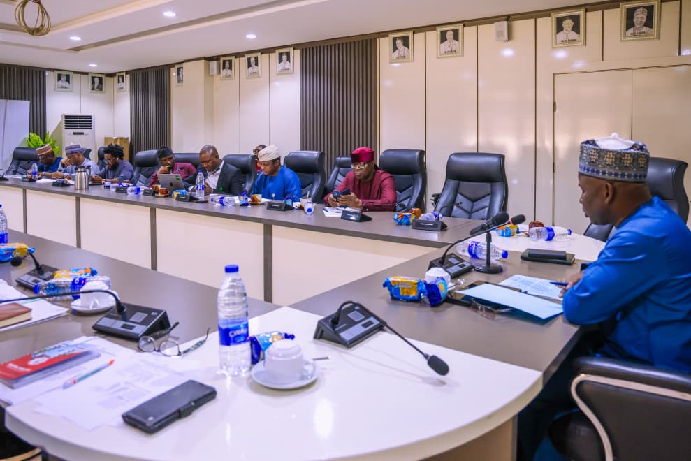 Nigeria govt inaugurates committee to enforce ban on single-use plastics