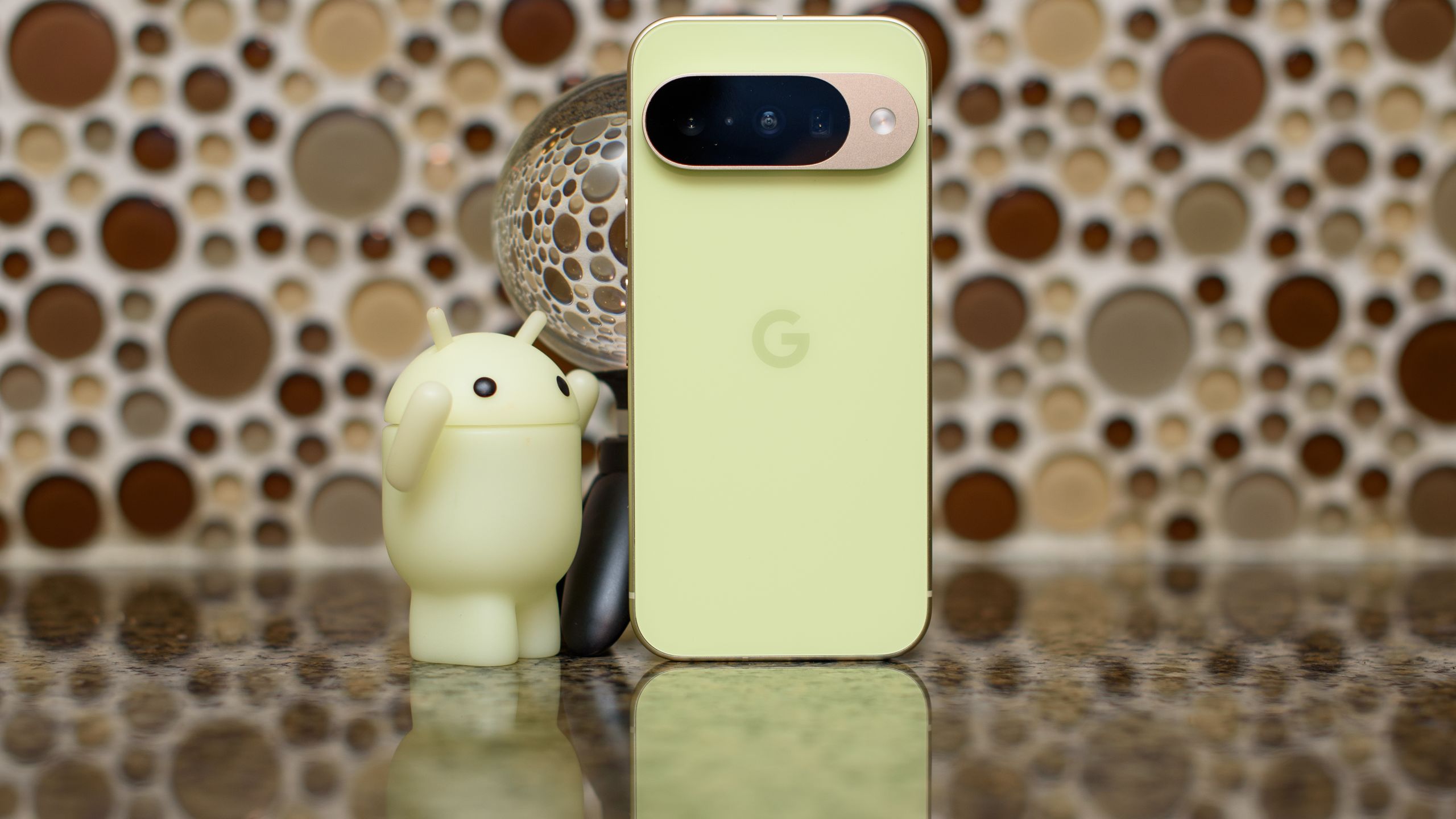 Google’s new AirDrop feature is great for Pixel phones – but it can’t chase Apple’s tail forever