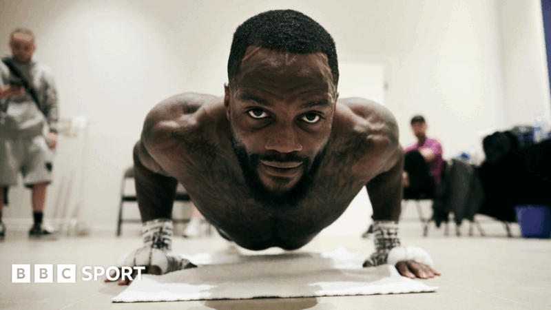 Boxing: Ishmael Davis wants to use his troubled past to be a role model