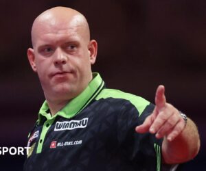 Grand Slam of Darts 2025: Michael van Gerwen beats Gary Anderson to win