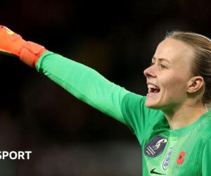 Hannah Hampton: Chelsea keeper backed by Sonia Bompastor after Mary Earps comments