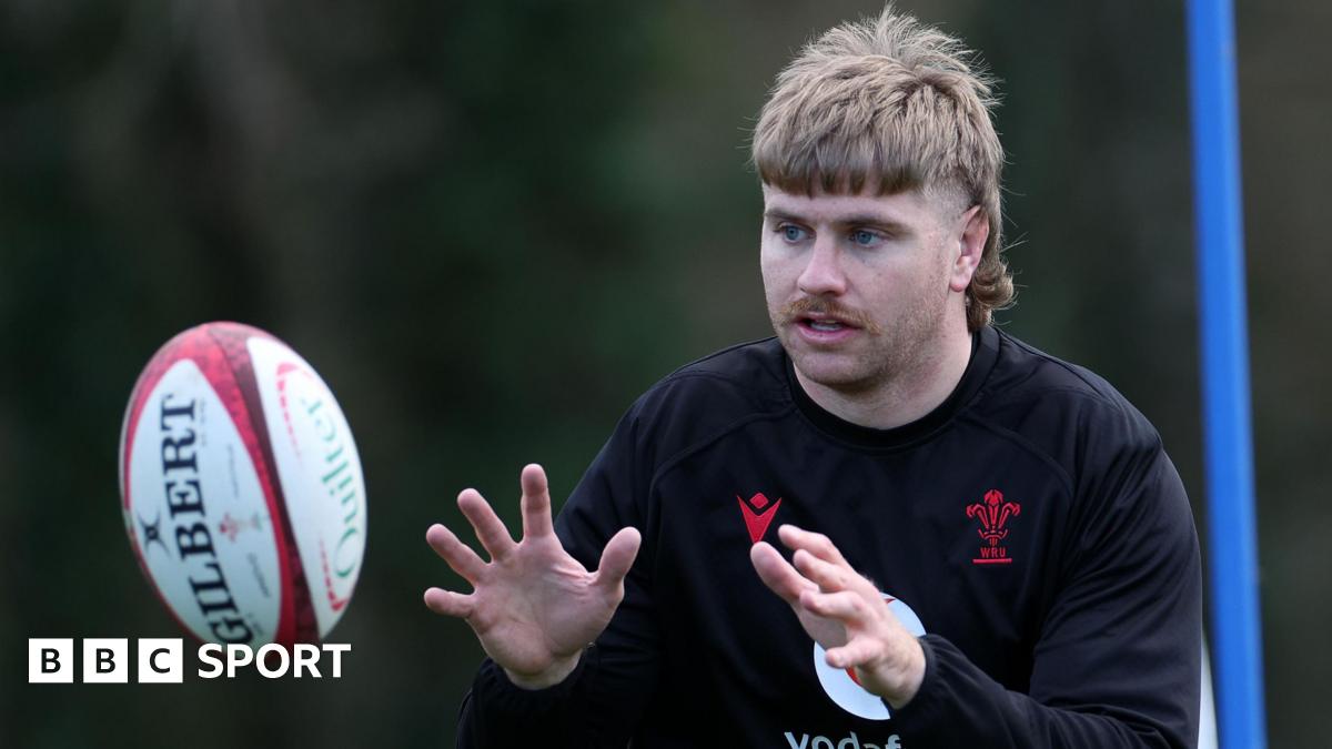 Wales v South Africa: Aaron Wainwright boost for hosts against Springboks