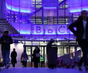‘BBC Must Fight’, Says Outgoing Chief As Trump Threatens $1bn Lawsuit Over ‘Misleading Edit’