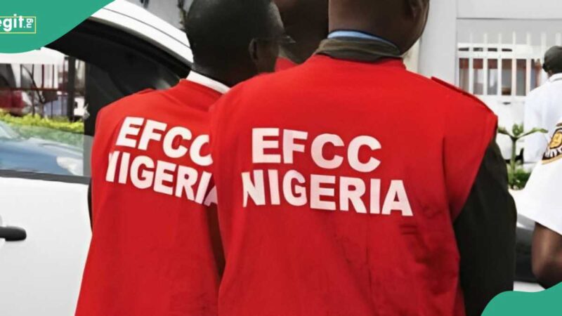 EFCC Cracks Down on Vote Buying in Anambra, Photos Emerge
