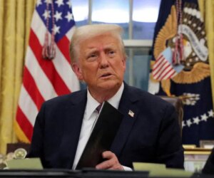 Pandemonium in Oval Office as man slumps during Trump’s press conference [VIDEO]