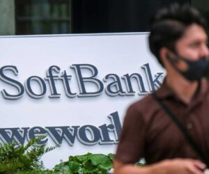 Tech firms lead Asian stock rout as AI bubble fears linger