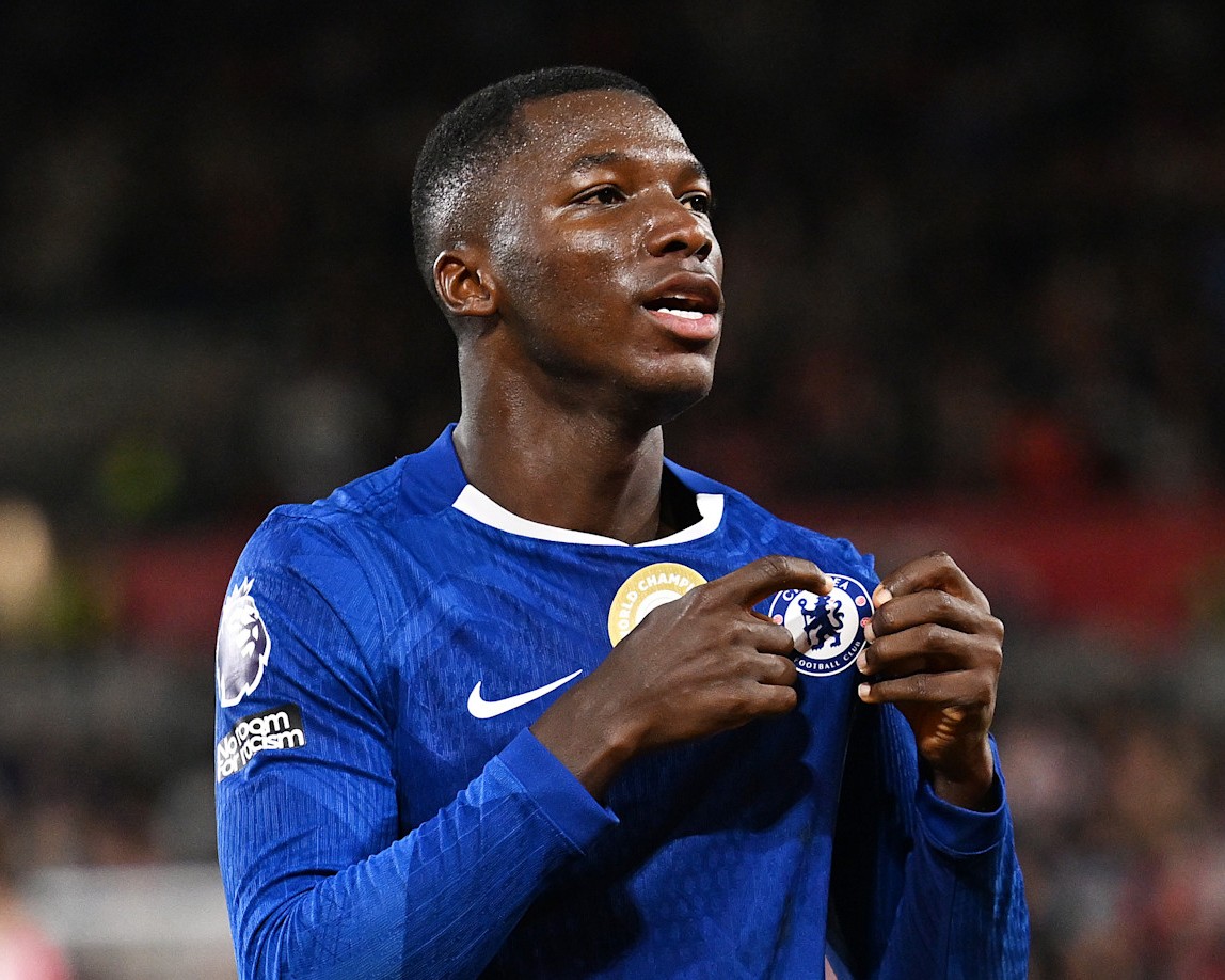 Caicedo Is Best Midfielder In The World – Sanchez