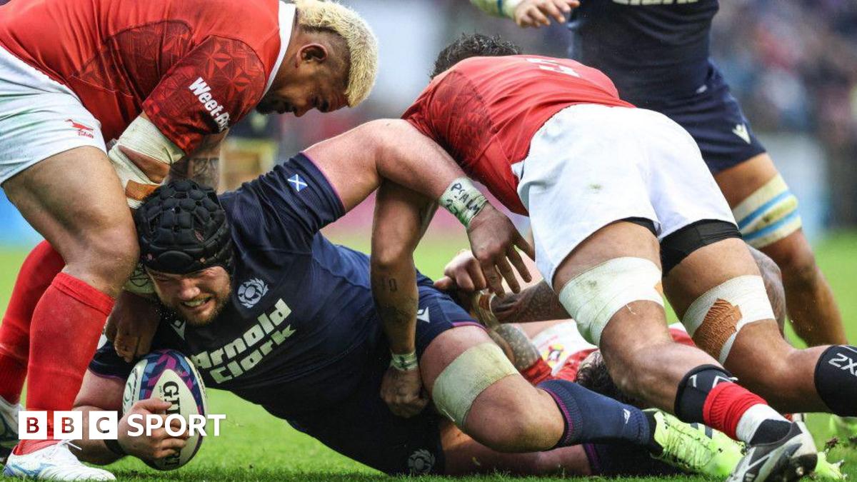 Scotland’s Zander Fagerson leaves darkness behind after toughest year