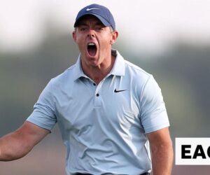 'He's box office!' – McIlroy eagles last to force play-off