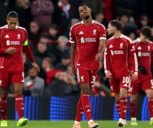 Gerrard Labels Liverpool’s Loss To PSV As Unacceptable