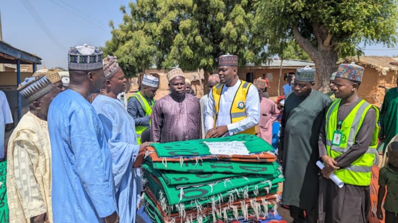 NEDC Delivers Blankets, Mats to Almajiri Schools In Buni Yadi.
