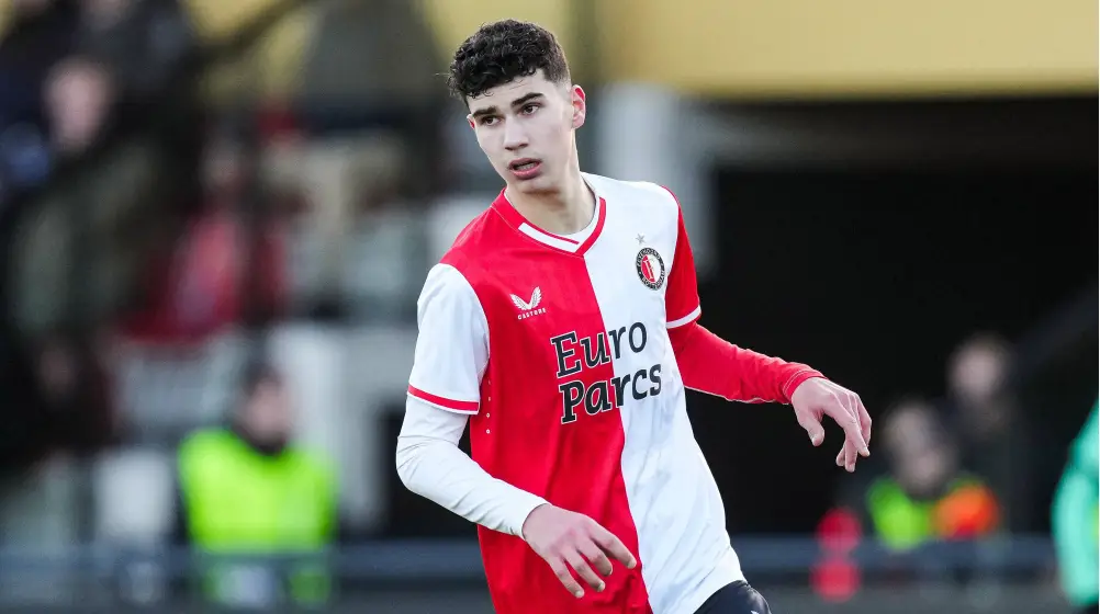 My Son Deserved His Debut Vs Celtic –Van Persie