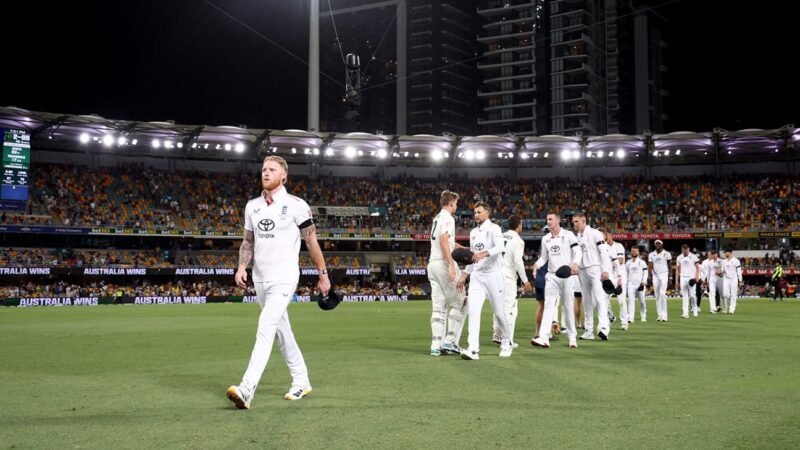 England at breaking point as Ashes dreams dismantled