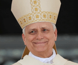 Pope plans trip to Africa, starting with Algeria