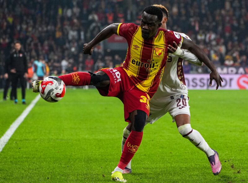 Turkey: Dennis On Target In Göztepe’s Loss To Trabzonspor