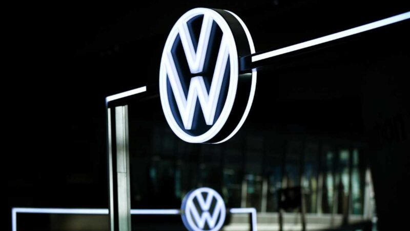 VW stops production at German site for first time