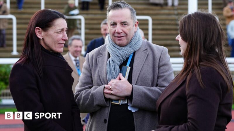 John Hunt: Glengouly wins Cheltenham race in support of family fund