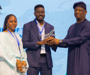 Air Peace Wins Airline Of The Year As Onyema Named Top Aviation Executive At Nigeria International Air Show – Arise News
