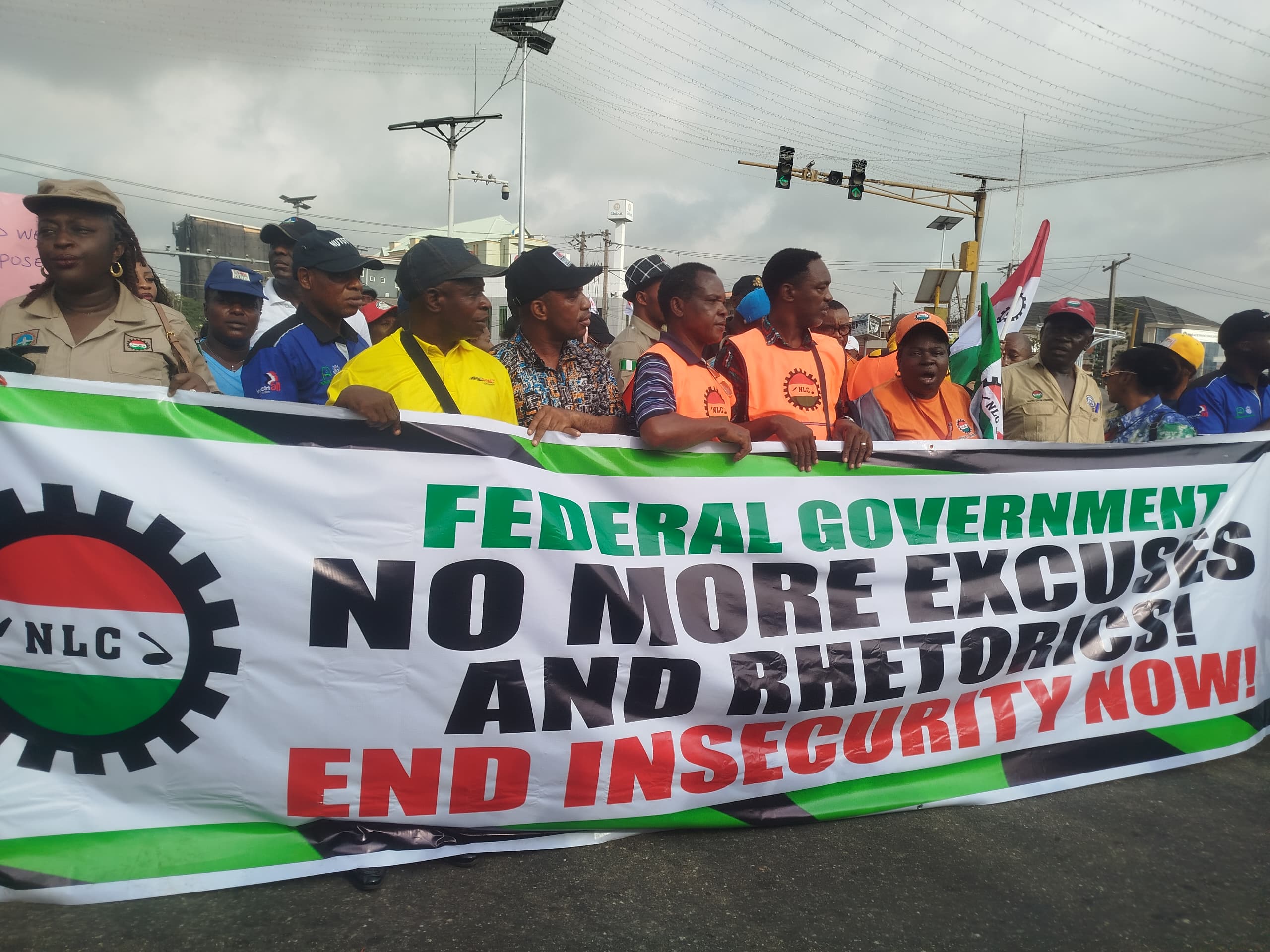 BREAKING: NLC, Civil Society Groups In Massive Protest In Lagos, March To Governor’s Office