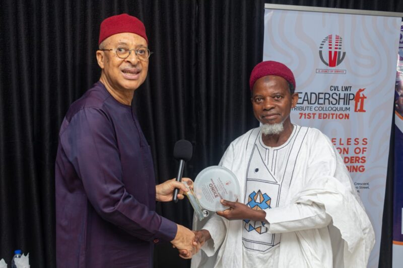 NASFAT Chief Missioner Honoured By Utomi’s Leadership Centre