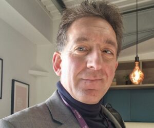 Man arrested in the UK for posing with a gun in the US and posting it online