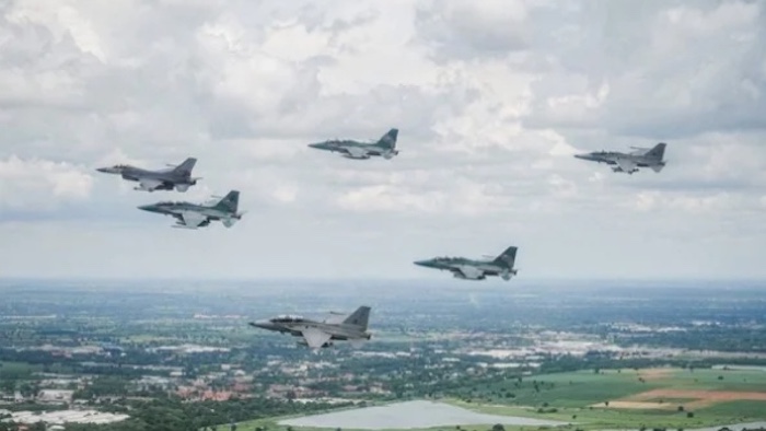 Thailand Conducts Airstrikes On Cambodia Amid Renewed Border Clashes – Arise News